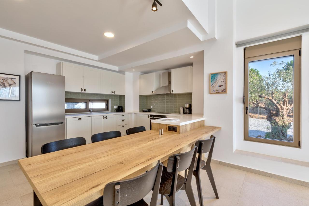 Villa Amberblue Pefkos Pefki Екстериор снимка