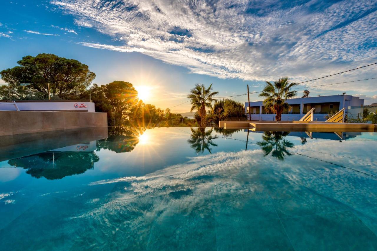 Villa Amberblue Pefkos Pefki Екстериор снимка